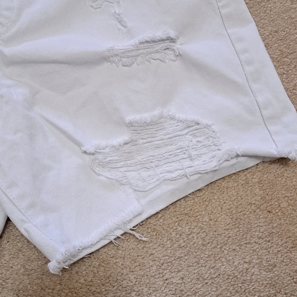Aeropostle 90's Baggy Short White Denim Shorts Size 6 Distressed Jean Shorts - Picture 5 of 11